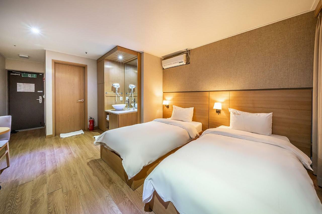 Stellamaris Hotel Wolmido Incheon Exterior foto